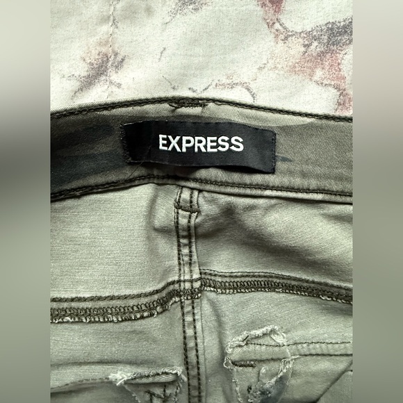 Express Cargo Pants - Picture 4 of 7
